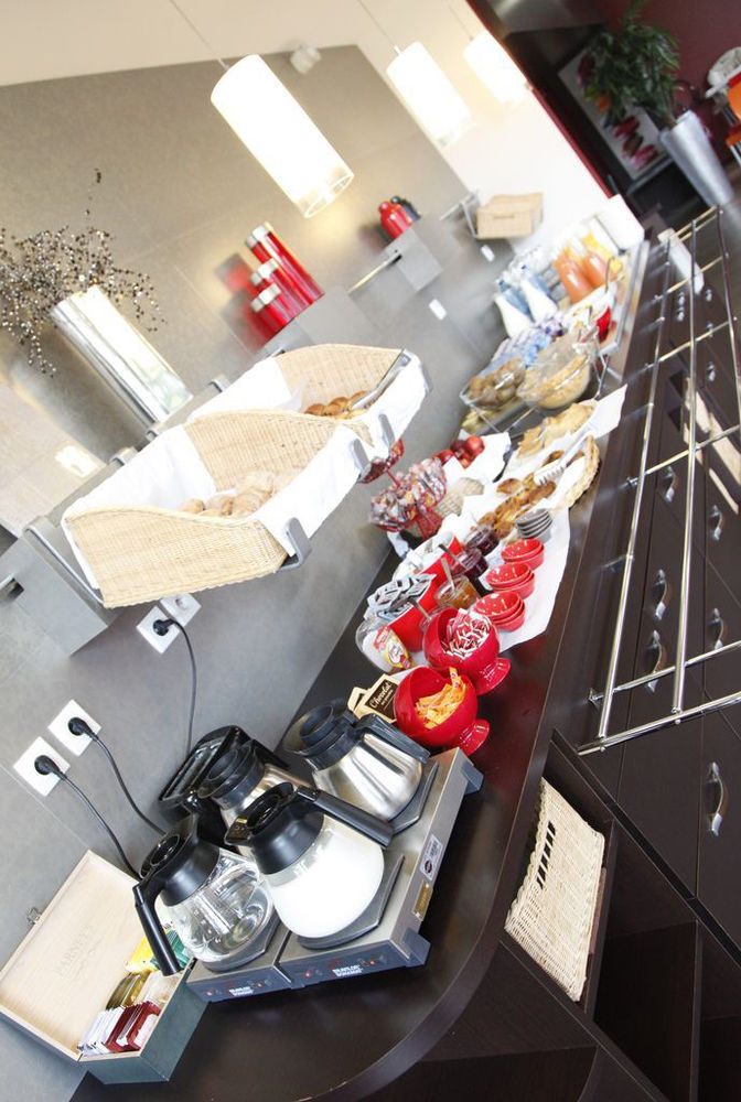 Brit Du Stade Ouest Hotel 3*